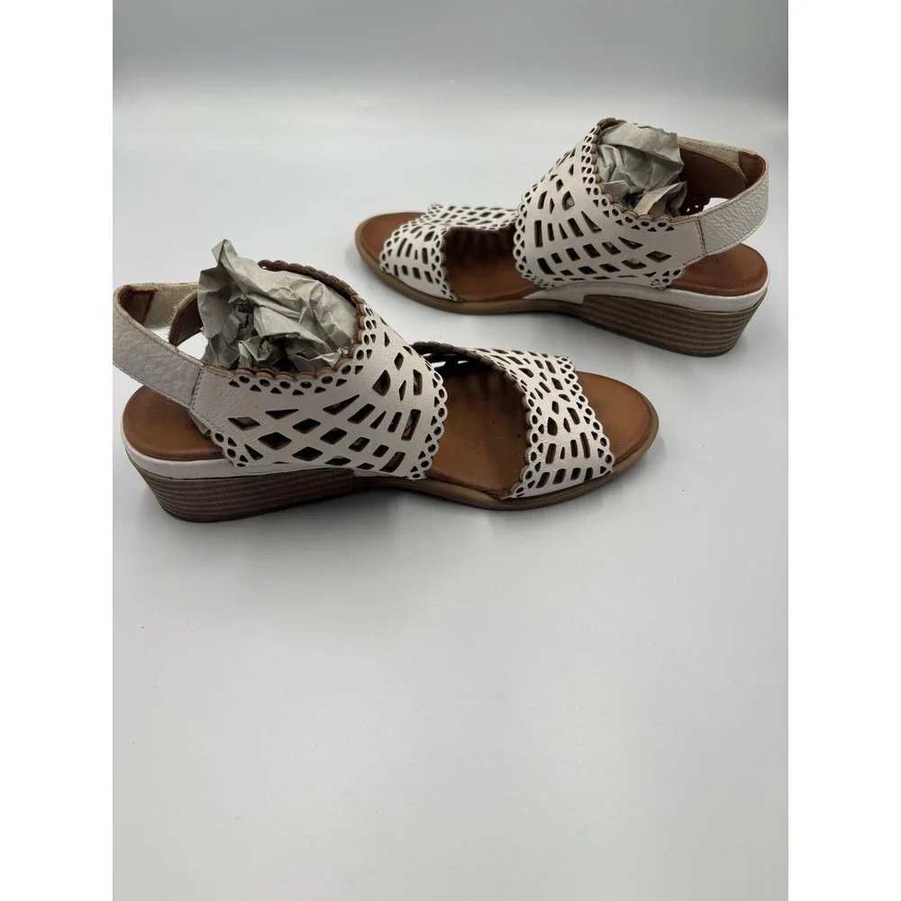 Spring Step Petra-W White Leather Laser Cut Wedge Sandals Womens 38